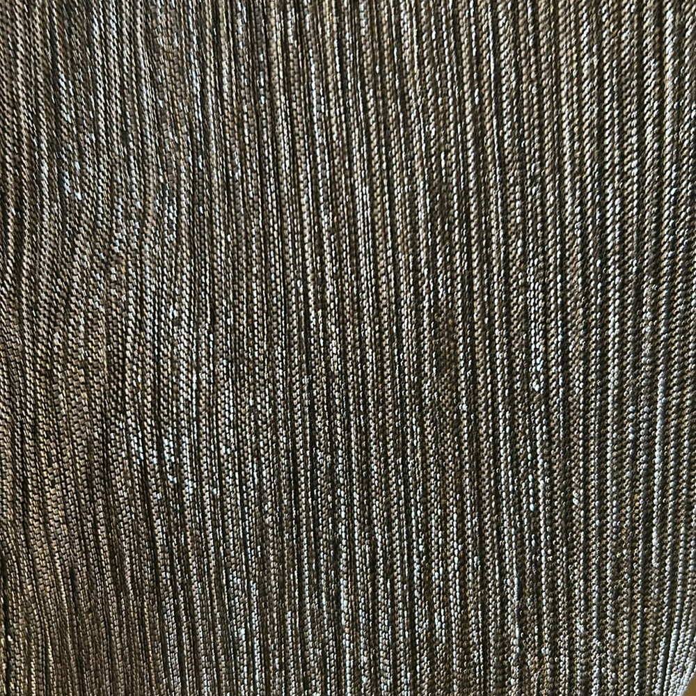 Fashion Nova Gold Shimmer Dress balloon sleeves - Picture 4 of 9
